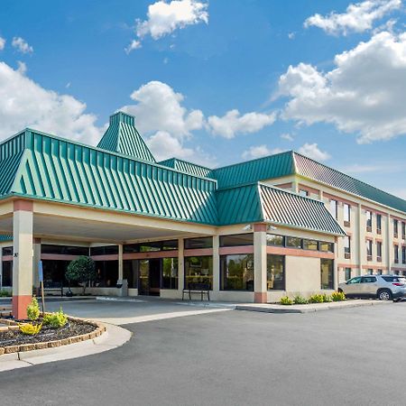 Quality Inn & Suites Olde Town Portsmouth Eksteriør billede