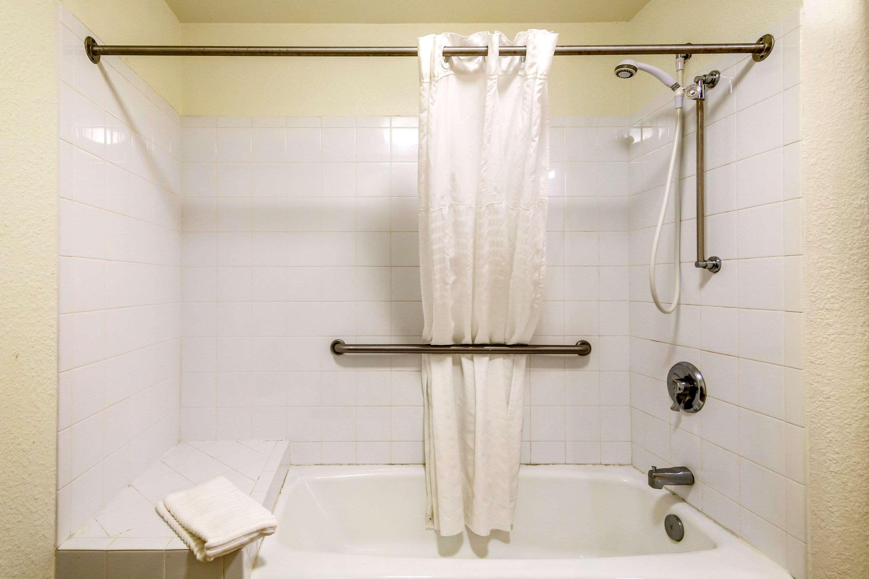 Quality Inn & Suites Olde Town Portsmouth Eksteriør billede