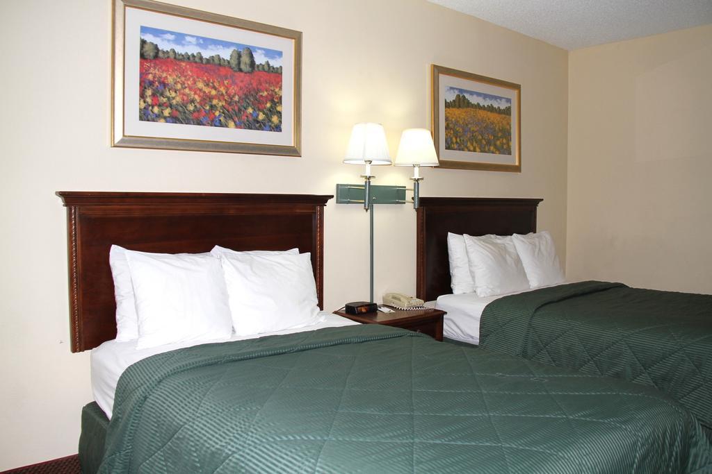 Quality Inn & Suites Olde Town Portsmouth Eksteriør billede