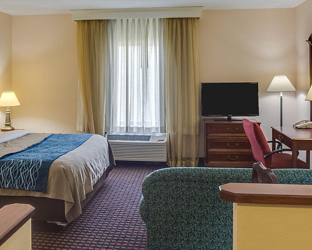 Quality Inn & Suites Olde Town Portsmouth Eksteriør billede